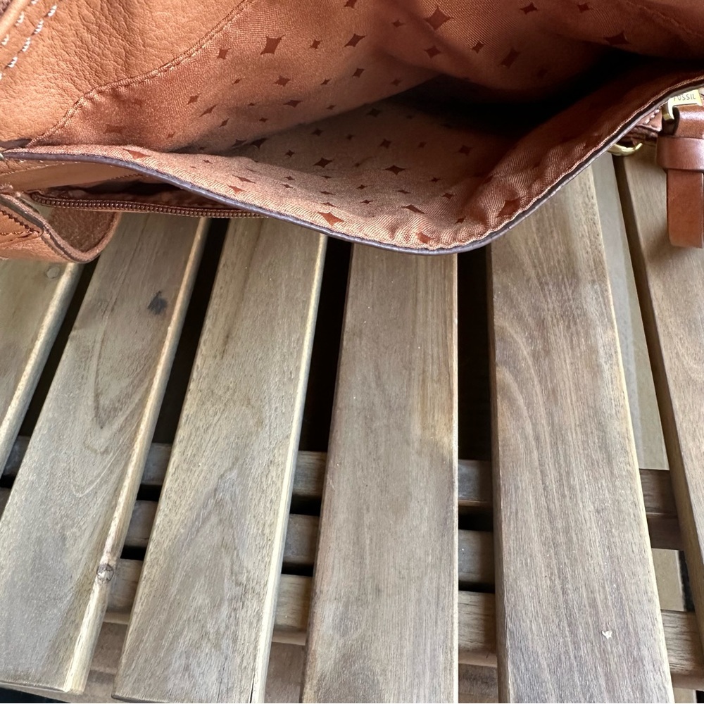 Fossil Morgan Traveler Brown Leather Crossbody Bag - Picture 8 of 16